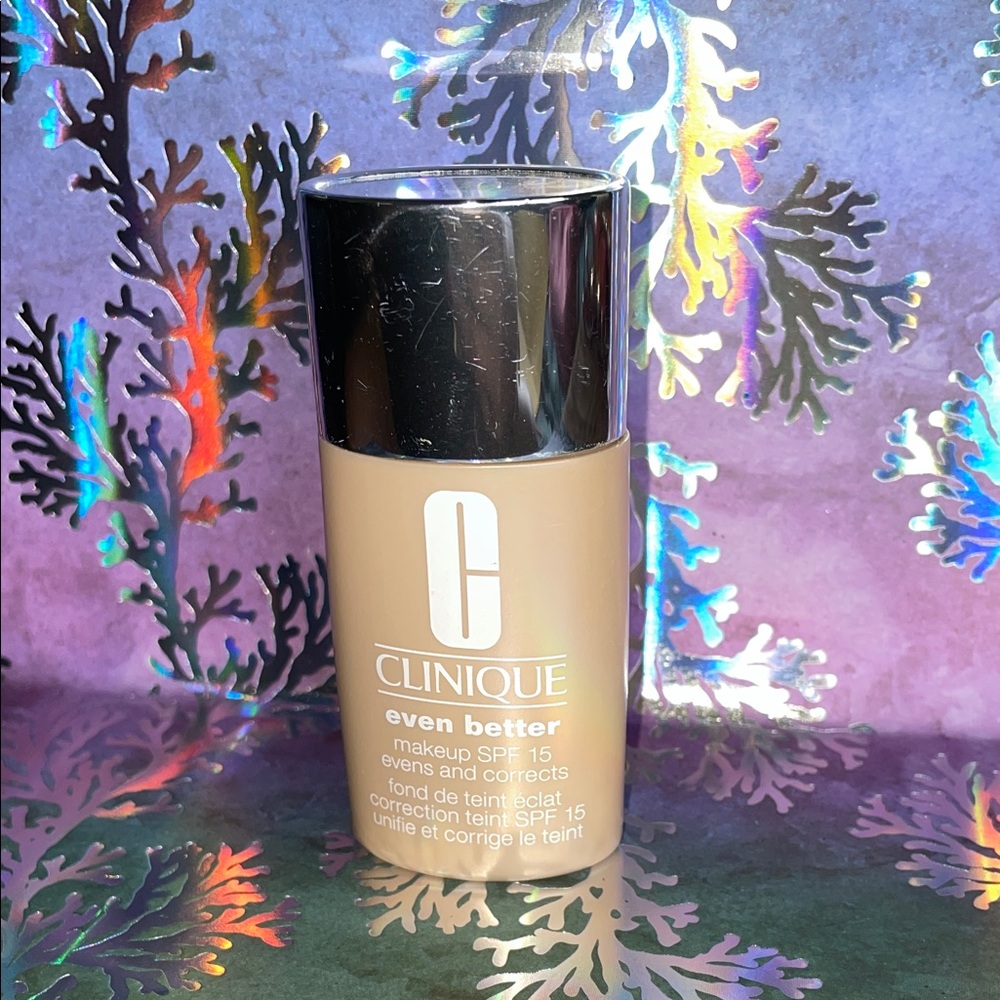 Clinique New Even Better Foundation Porcelain Beige